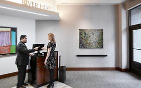 River Hotel Chicago Il